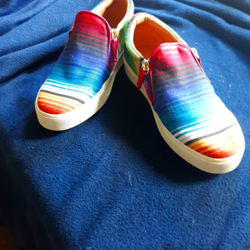 Ladies shoes
